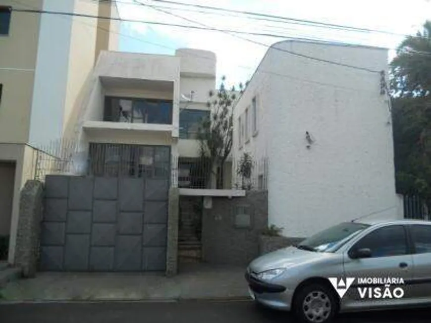 Foto 1 de Casa com 3 Quartos à venda, 250m² em Abadia, Uberaba