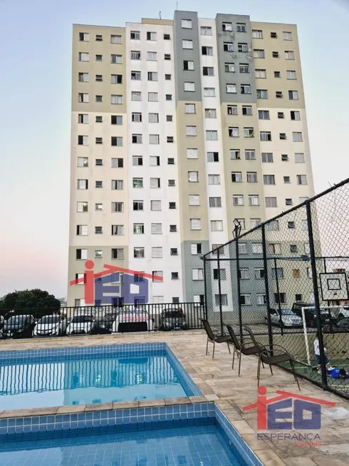 Foto 1 de Apartamento com 2 Quartos à venda, 55m² em Vila Silva Ribeiro, Carapicuíba