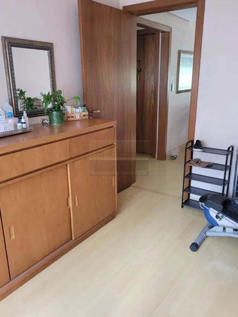 Foto 1 de Apartamento com 3 Quartos à venda, 72m² em Jardim Planalto, Porto Alegre