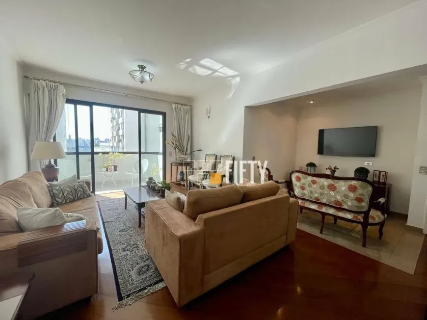 Foto 1 de Apartamento com 4 Quartos à venda, 200m² em Campo Belo, São Paulo