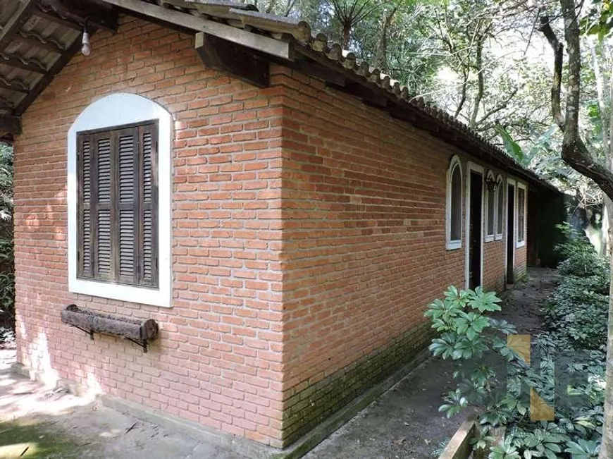 Foto 1 de Casa de Condomínio com 3 Quartos à venda, 385m² em Chácara do Peroba, Jandira