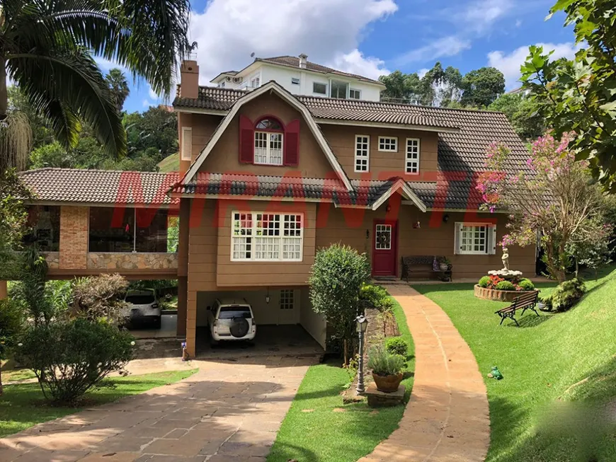 Foto 1 de Sobrado com 3 Quartos à venda, 310m² em Serra da Cantareira, Mairiporã