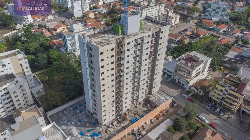 Foto 1 de Apartamento com 2 Quartos à venda, 66m² em Dehon, Tubarão