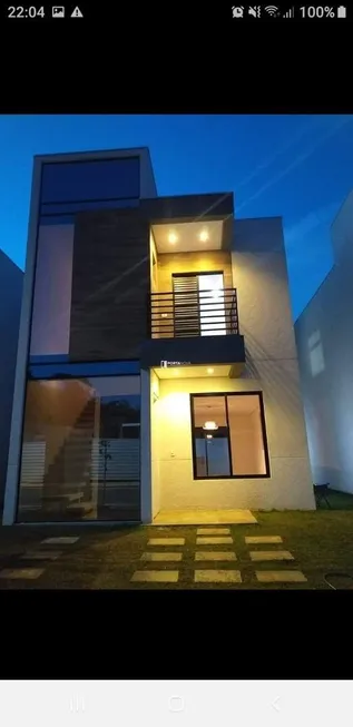 Foto 1 de Casa com 3 Quartos à venda, 96m² em Capuava, Embu das Artes