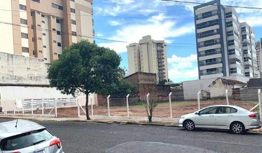 Foto 1 de Lote/Terreno à venda, 1480m² em Osvaldo Rezende, Uberlândia