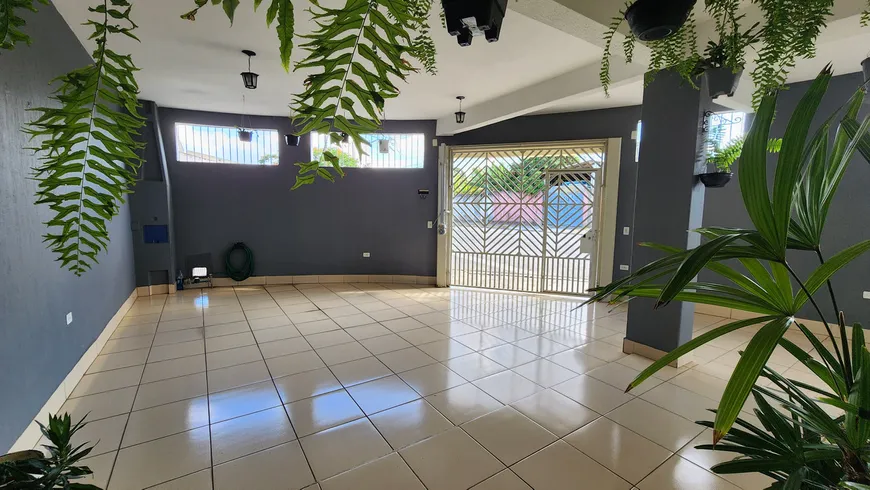 Foto 1 de Sobrado com 3 Quartos à venda, 208m² em Jardim Guaiba, Sorocaba