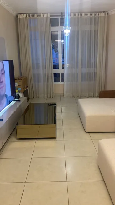Foto 1 de Apartamento com 3 Quartos para alugar, 186m² em Gonzaga, Santos