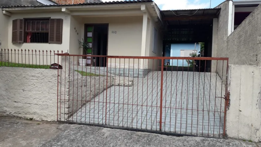 Foto 1 de Casa com 2 Quartos à venda, 86m² em Lomba da Palmeira, Sapucaia do Sul
