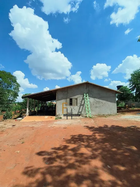 Foto 1 de Fazenda/Sítio com 3 Quartos à venda, 4000m² em Zona Rural, Leopoldo de Bulhões