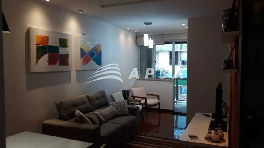 Foto 1 de Apartamento com 2 Quartos à venda, 68m² em Botafogo, Rio de Janeiro