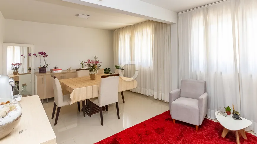 Foto 1 de Casa de Condomínio com 3 Quartos à venda, 229m² em Santa Felicidade, Curitiba
