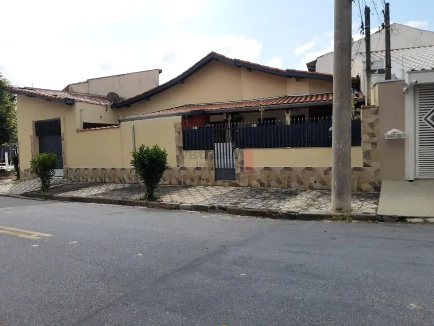 Foto 1 de Casa com 3 Quartos à venda, 180m² em Jardim do Sol, Taubaté