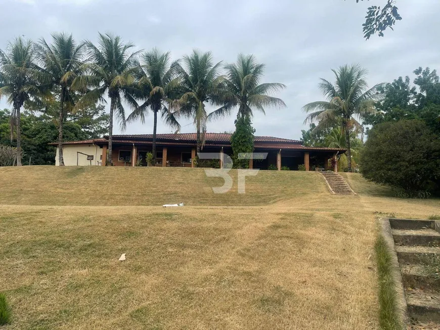 Foto 1 de Fazenda/Sítio com 4 Quartos à venda, 495m² em Recanto das Flores, Indaiatuba