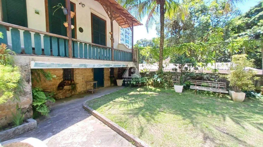 Foto 1 de Casa com 4 Quartos à venda, 420m² em Cosme Velho, Rio de Janeiro