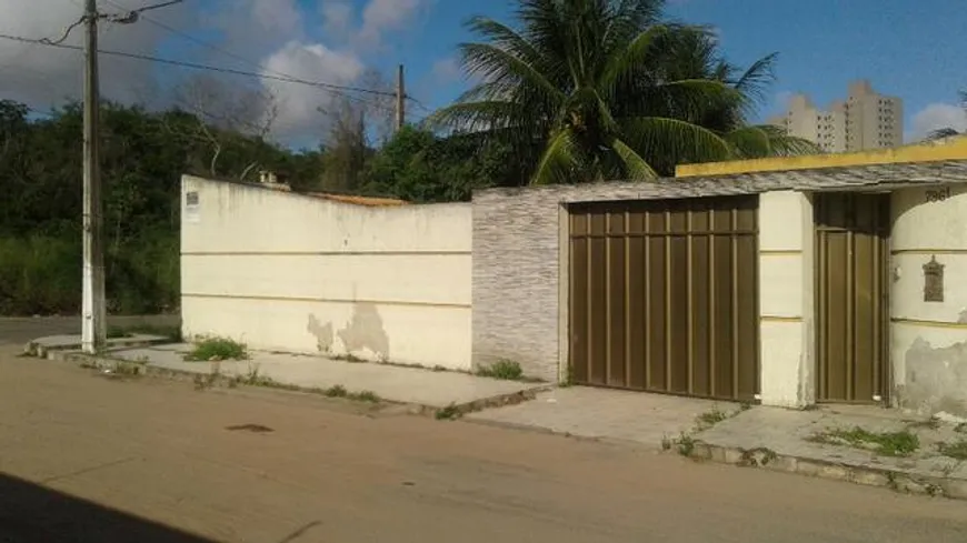 Foto 1 de Lote/Terreno à venda, 450m² em Pitimbu, Natal