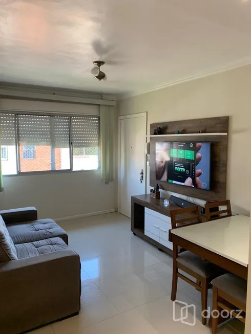 Foto 1 de Apartamento com 2 Quartos à venda, 50m² em Jardim Itú Sabará, Porto Alegre