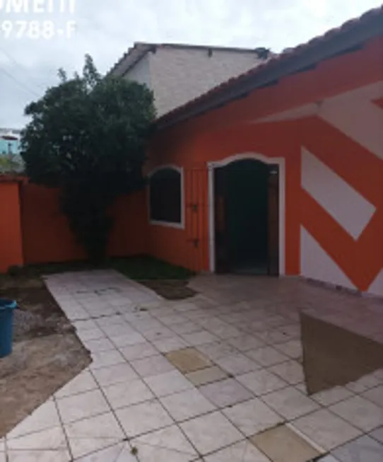 Foto 1 de Casa com 3 Quartos à venda, 270m² em Balneário Gaivotas, Itanhaém