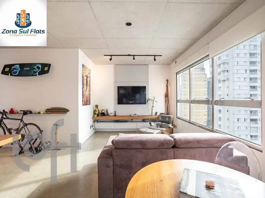 Foto 1 de Apartamento com 1 Quarto à venda, 69m² em Vila Olímpia, São Paulo
