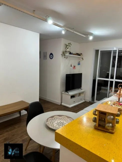 Foto 1 de Apartamento com 2 Quartos à venda, 60m² em Parque São Jorge, São Paulo