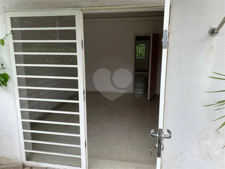 Foto 1 de Casa com 2 Quartos à venda, 180m² em Pinheiros, São Paulo