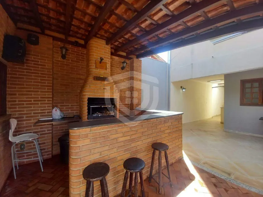 Foto 1 de Casa com 3 Quartos à venda, 201m² em Vila São João da Boa Vista, Bauru