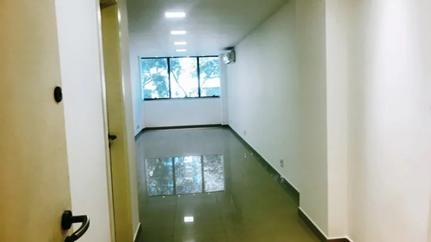 Foto 1 de Sala Comercial à venda, 34m² em Recreio Dos Bandeirantes, Rio de Janeiro