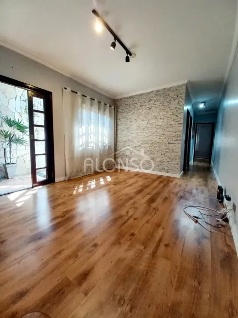 Foto 1 de Apartamento com 2 Quartos à venda, 110m² em Jardim Sabiá, Cotia