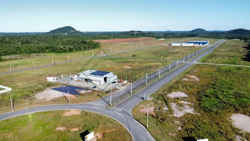 Foto 1 de Lote/Terreno à venda, 2537m² em Paranaguamirim, Joinville