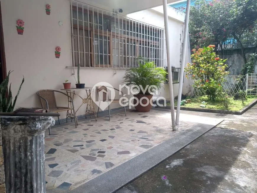 Foto 1 de Casa com 3 Quartos à venda, 405m² em Todos os Santos, Rio de Janeiro