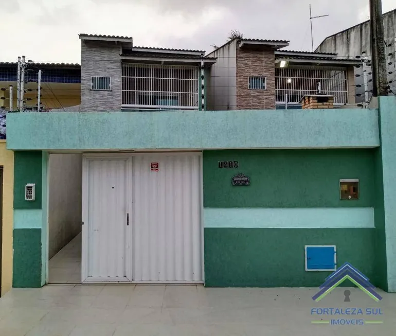 Foto 1 de Casa com 4 Quartos à venda, 135m² em Itaperi, Fortaleza