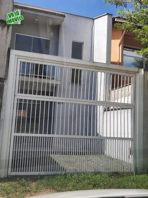 Foto 1 de Sobrado com 2 Quartos à venda, 71m² em Floresta, Joinville