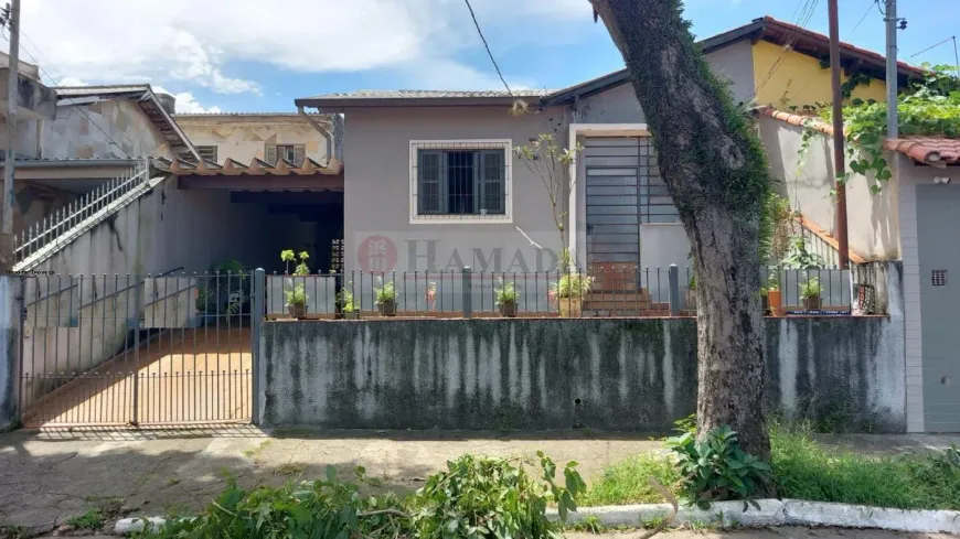 Foto 1 de Casa com 2 Quartos à venda, 200m² em Cidade Dutra, São Paulo