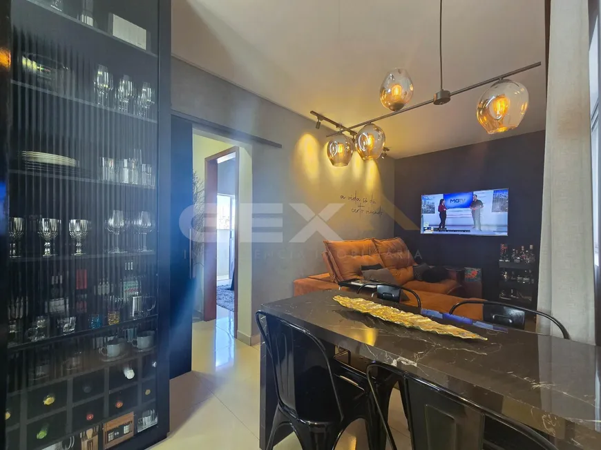 Foto 1 de Apartamento com 2 Quartos à venda, 64m² em Sidil, Divinópolis