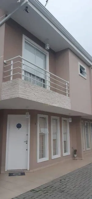 Foto 1 de Casa de Condomínio com 3 Quartos à venda, 120m² em Hauer, Curitiba