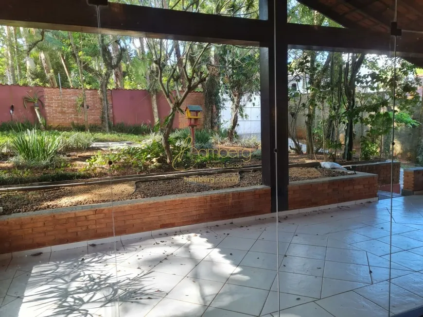 Foto 1 de Casa com 5 Quartos para alugar, 251m² em Jardim Marajoara, São Paulo