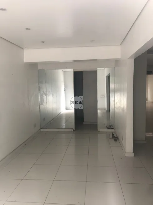 Foto 1 de Ponto Comercial para alugar, 245m² em Itaim Bibi, São Paulo