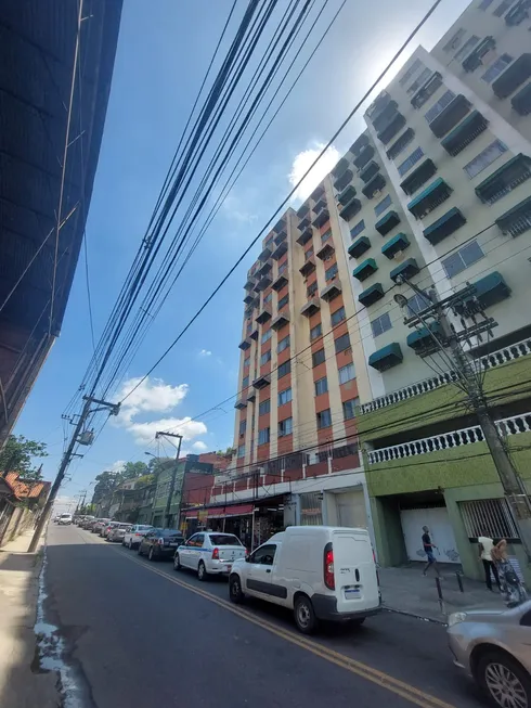 Foto 1 de Apartamento com 2 Quartos à venda, 76m² em Centro, São Gonçalo