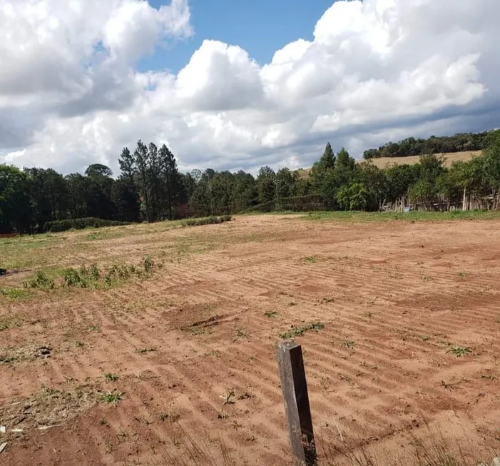 Foto 1 de Lote/Terreno à venda, 3512m² em Area Rural de Botucatu, Botucatu