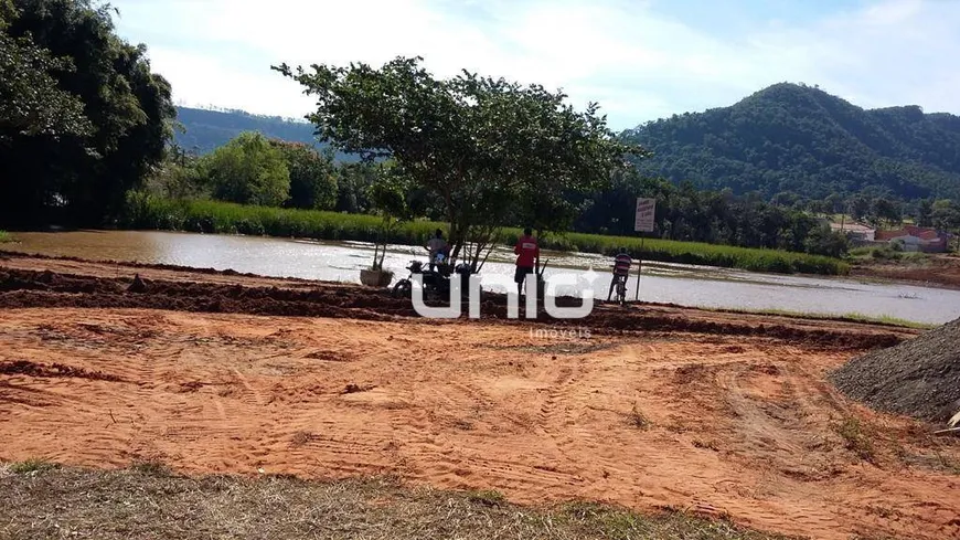 Foto 1 de Lote/Terreno à venda, 333m² em Novo Horizonte, São Pedro