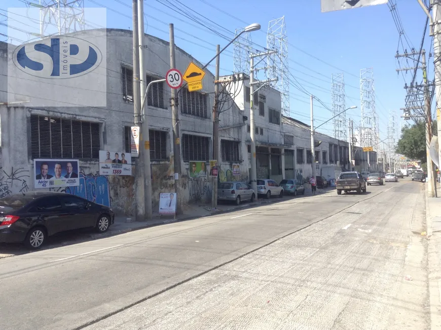 Foto 1 de Galpão/Depósito/Armazém à venda, 1800m² em Vila Prudente, São Paulo