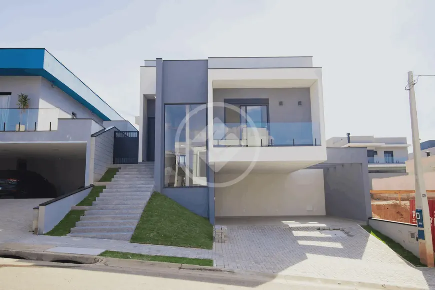 Foto 1 de Casa de Condomínio com 3 Quartos à venda, 202m² em Jardim Celeste, Jundiaí