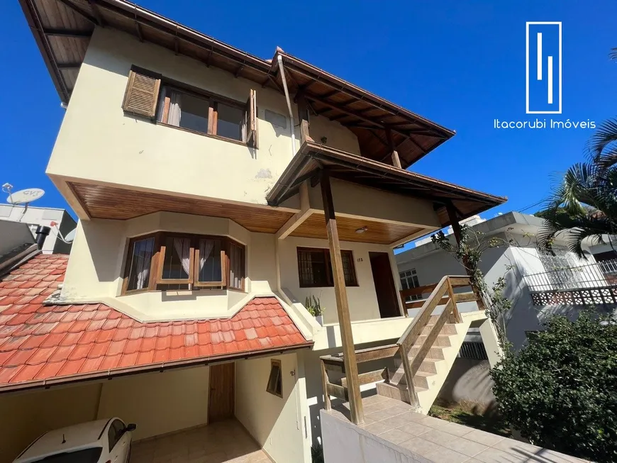 Foto 1 de Casa com 4 Quartos à venda, 318m² em Trindade, Florianópolis