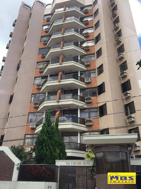 Foto 1 de Apartamento com 3 Quartos à venda, 140m² em Centro, Salto
