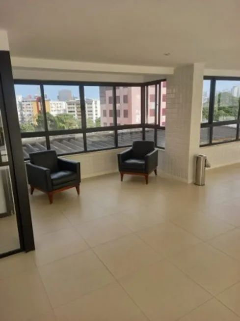Foto 1 de Apartamento com 2 Quartos à venda, 218m² em Barbalho, Salvador