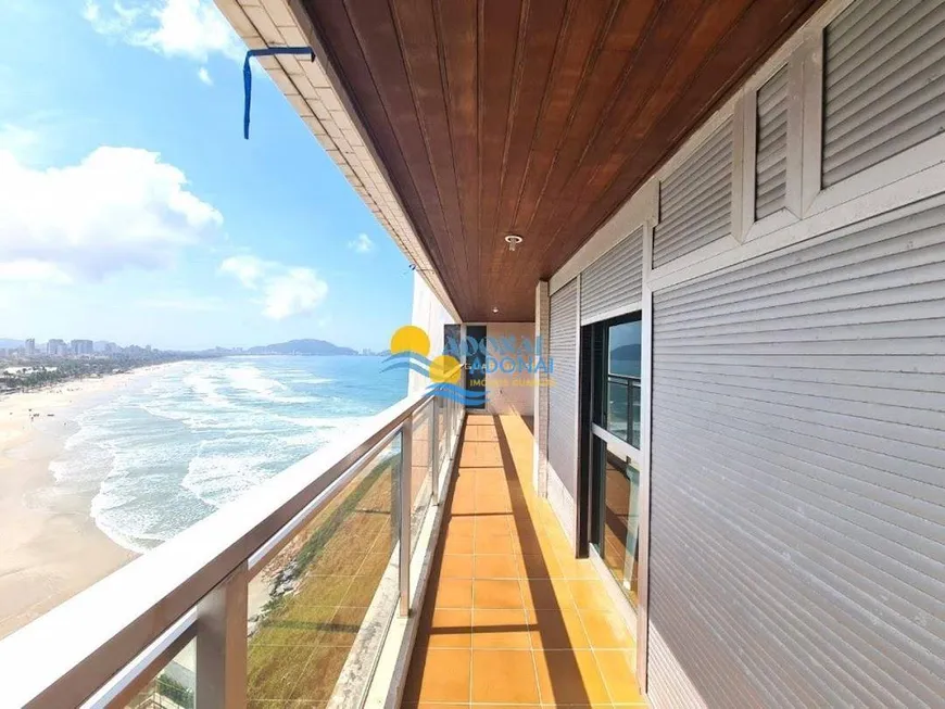 Foto 1 de Apartamento com 3 Quartos à venda, 135m² em Praia das Pitangueiras, Guarujá