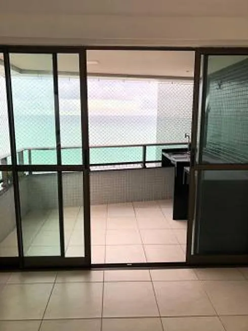 Foto 1 de Apartamento com 4 Quartos à venda, 156m² em Pina, Recife