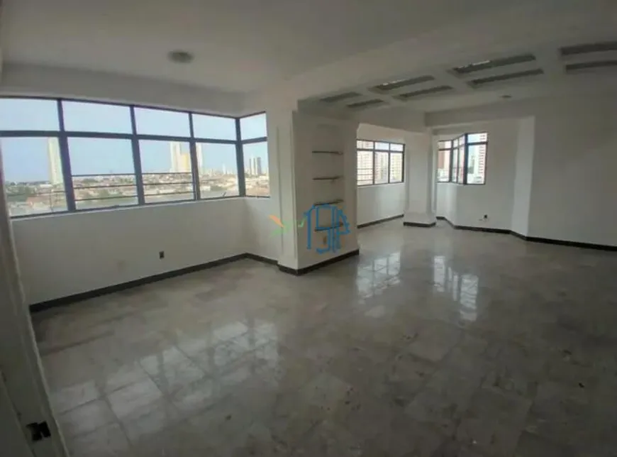 Foto 1 de Apartamento com 3 Quartos à venda, 270m² em Dix-sept Rosado, Natal