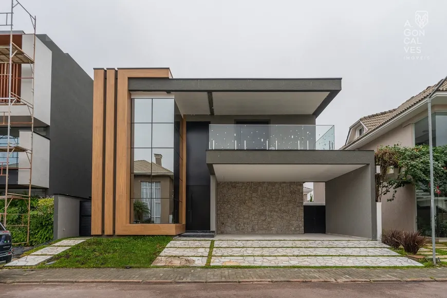 Foto 1 de Casa de Condomínio com 4 Quartos à venda, 388m² em Jardim das Américas, Curitiba