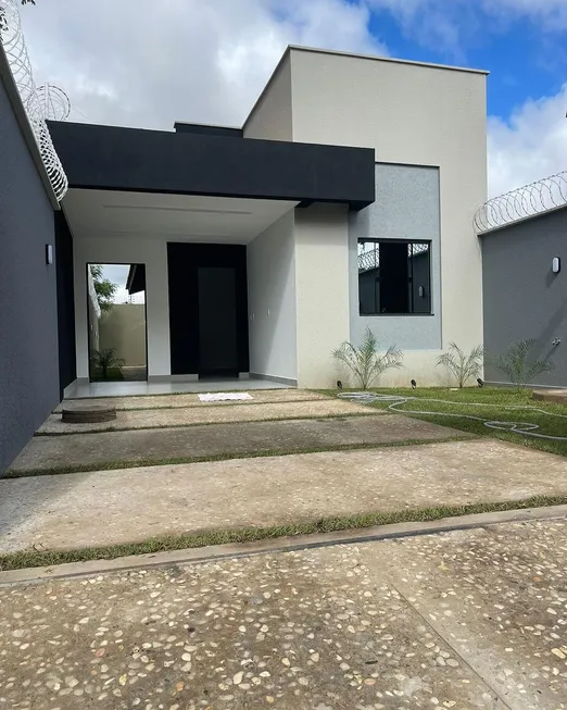 Foto 1 de Casa com 3 Quartos à venda, 79m² em Campo Limpo, Feira de Santana