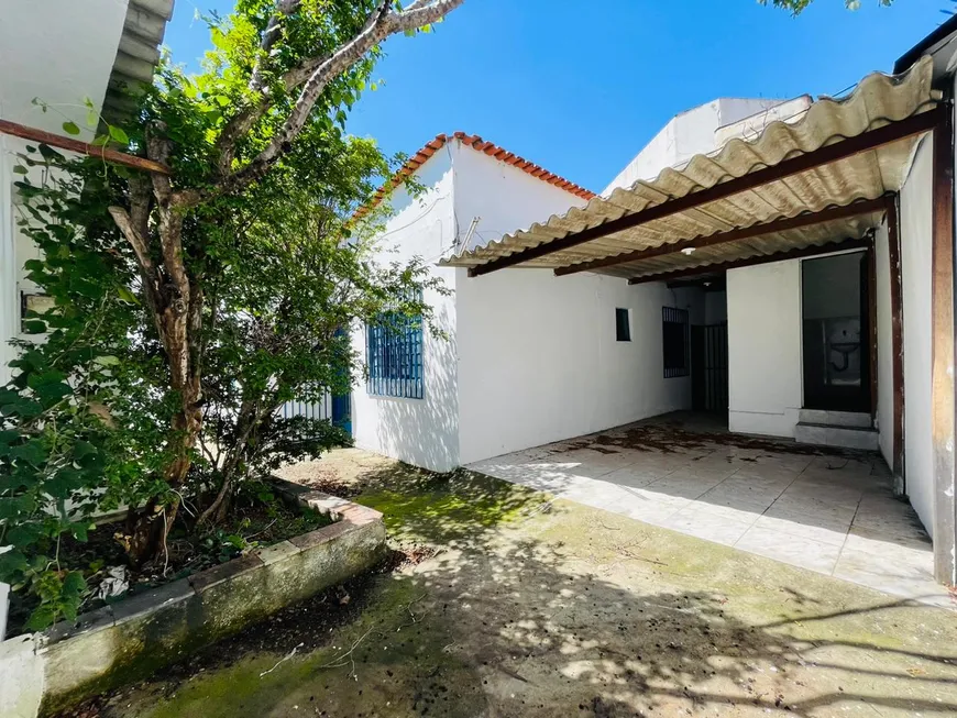 Foto 1 de Casa com 3 Quartos à venda, 210m² em Santa Amélia, Belo Horizonte